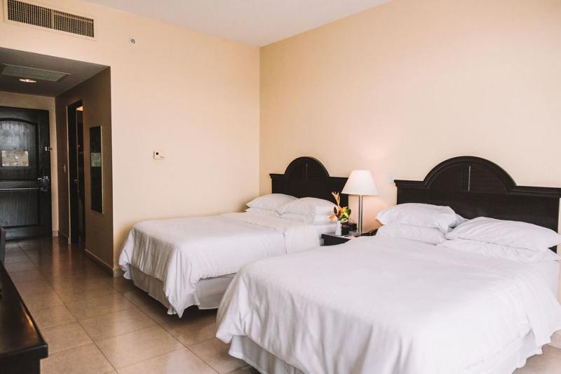 فندق Gran Evenia Bijao سانتا كلارا المظهر الخارجي الصورة A room at the hotel